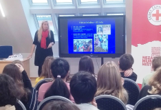 O Červeném kříži a humanitárním právu ve škole