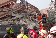 Zemětřesení v Myanmaru: Červený kříž pomáhá