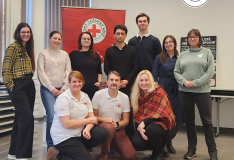 Kurz Základy kolegiální podpory a sebepéče pro média i veřejnost