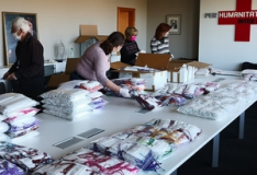 Covid 19 a pomoc ČČK - nejen roušky